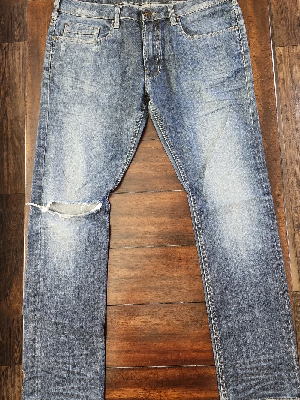 Buffalo David Bitton Men's Slim Straight Distressed Light Blue Jeans